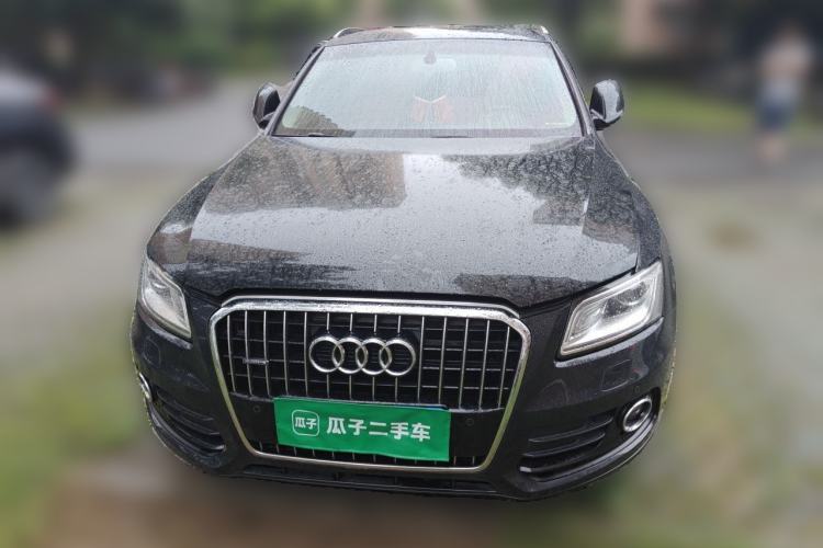 Used Audi Q5 2017 40 TFSI Comfort Model Front