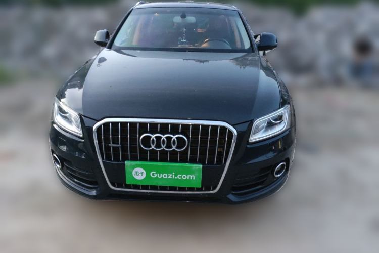 Used Audi Q5 2017 40 TFSI Comfort Model Front