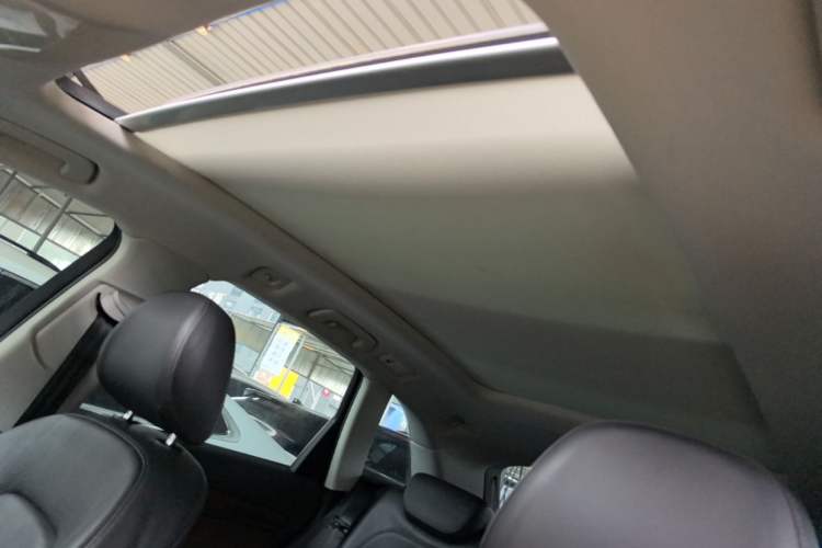 Used Audi Q5 2017 40 TFSI Technology Edition Headliner