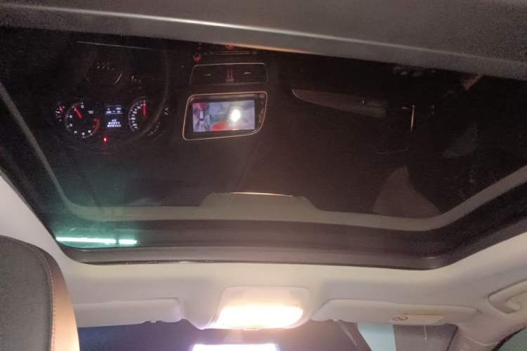 Used Audi Q5 2017 Plus 40 TFSI Technology Model Headliner