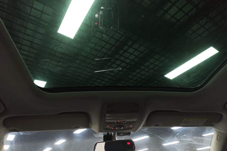 Used Audi Q5 2017 40 TFSI Technology Edition Headliner