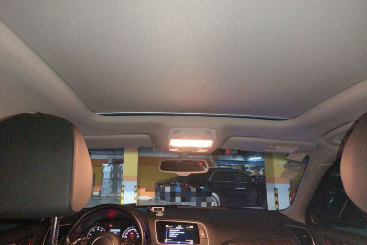 Used Audi Q5 2017 40 TFSI Comfort Model Headliner