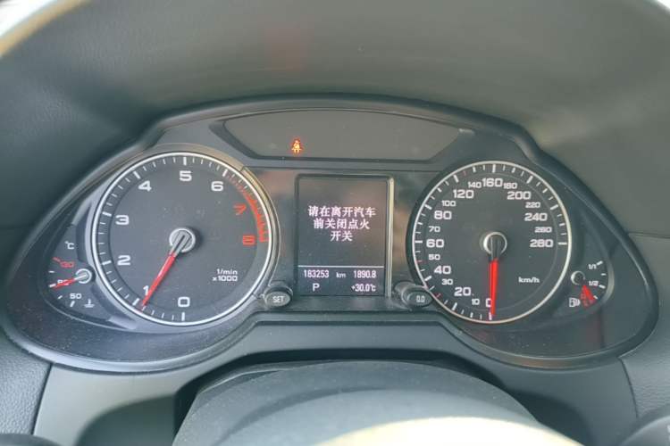 Used Audi Q5 2017 Plus 40 TFSI Technology Model Instrument Cluster