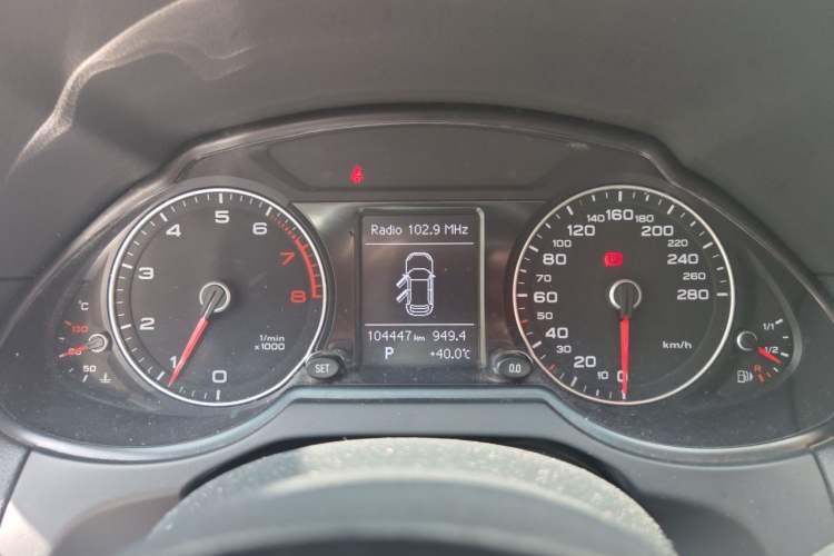 Used Audi Q5 2017 Plus 40 TFSI Ambition Model Instrument Cluster