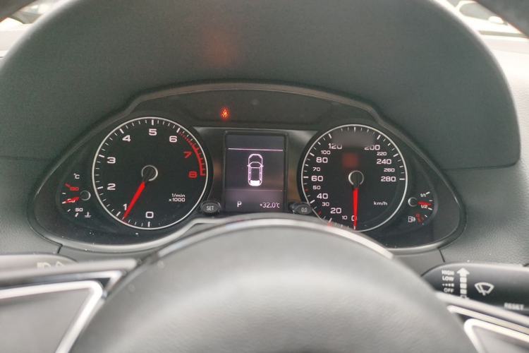 Used Audi Q5 2017 40 TFSI Ambition Edition Instrument Cluster