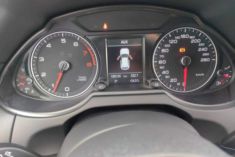 Used Audi Q5 2017 Plus 40 TFSI Technology Model Instrument Cluster