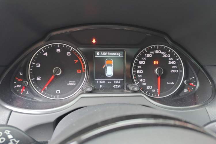 Used Audi Q5 2017 40 TFSI Comfort Model Instrument Cluster