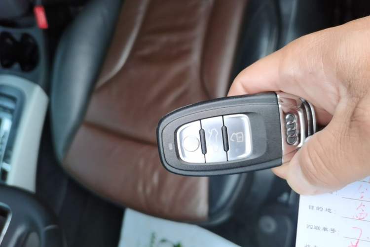 Used Audi Q5 2017 Plus 40 TFSI Ambition Model Interior 1