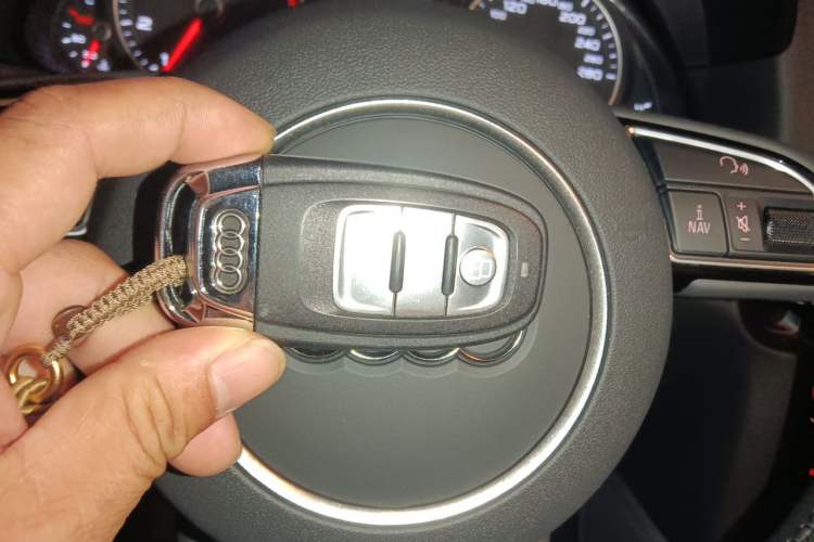 Used Audi Q5 2017 Plus 40 TFSI Technology Model Interior 1