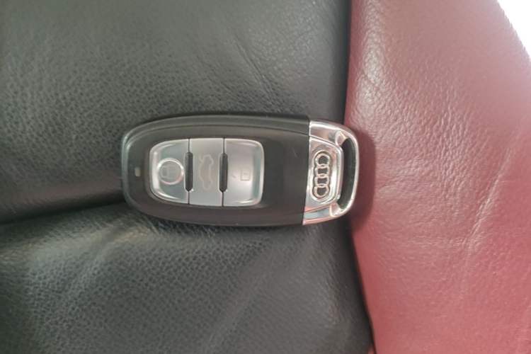 Used Audi Q5 2017 Plus 40 TFSI Technology Model Interior 1