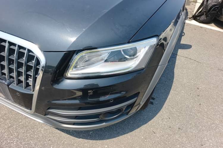 Used Audi Q5 2017 Plus 40 TFSI Technology Model Left Front Headlight