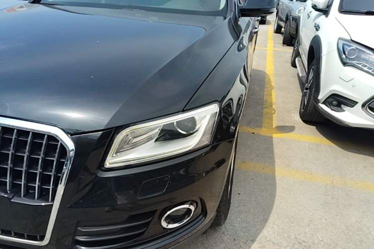 Used Audi Q5 2017 40 TFSI Ambition Edition Left Front Headlight