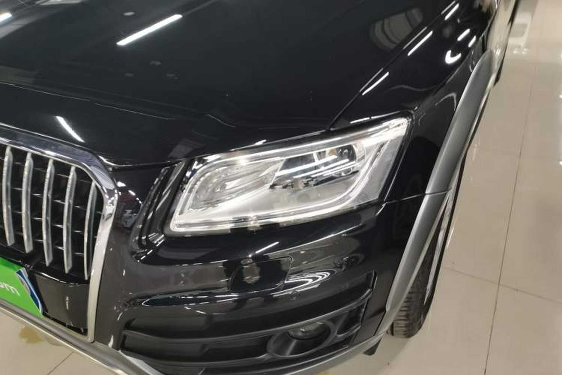 Used Audi Q5 2017 Plus 40 TFSI Technology Model Left Front Headlight