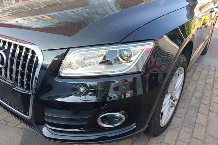 Used Audi Q5 2017 40 TFSI Technology Edition Left Front Headlight