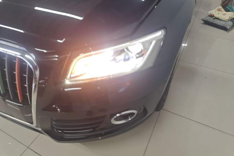 Used Audi Q5 2017 40 TFSI Ambition Edition Left Front Headlight