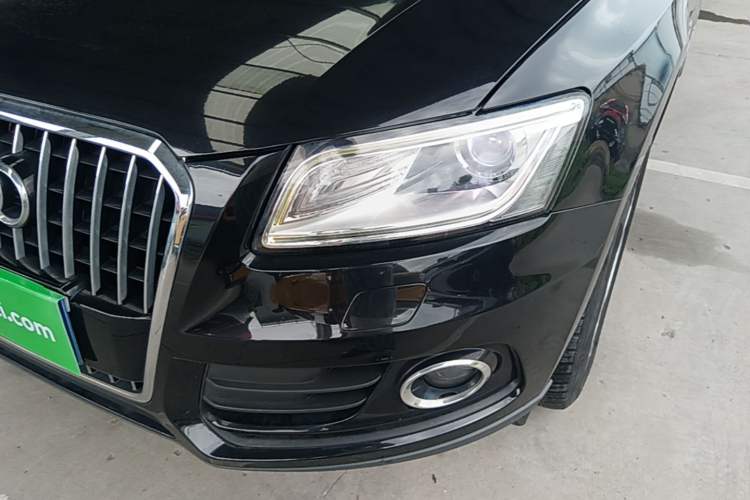 Used Audi Q5 2017 40 TFSI Ambition Edition Left Front Headlight