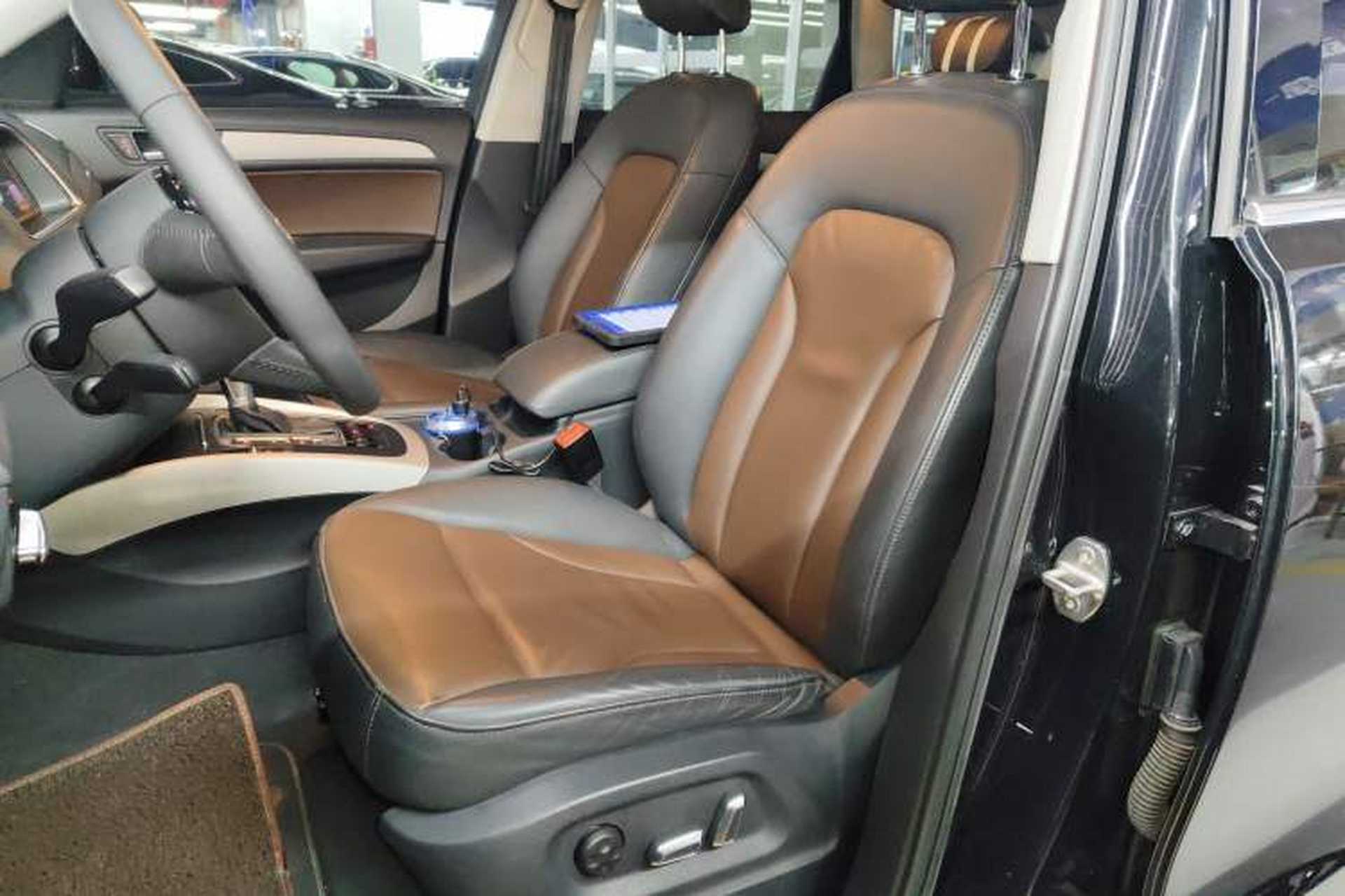 Used Audi Q5 2017 Plus 40 TFSI Ambition Model Left Front Seat