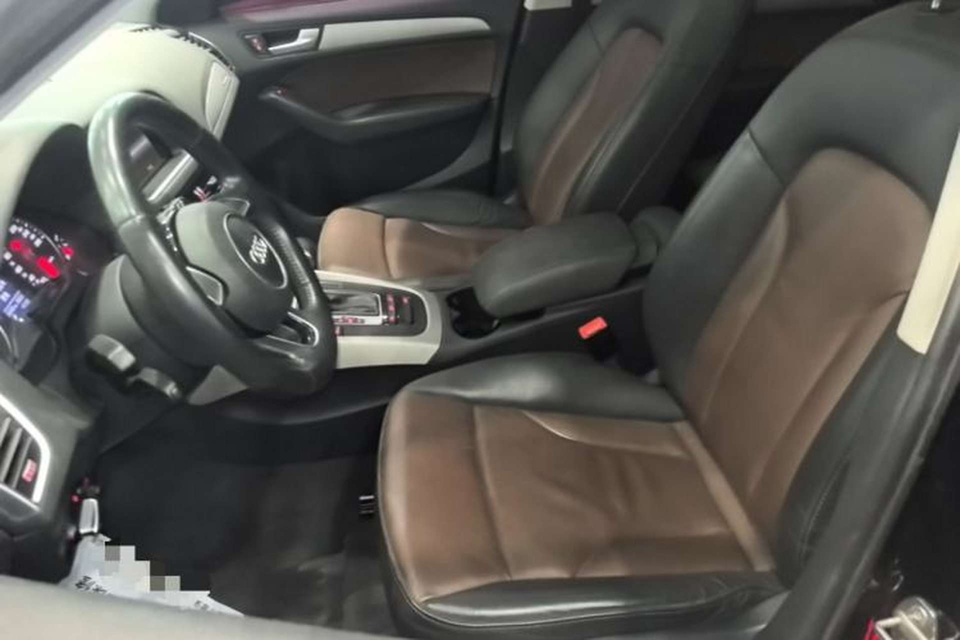 Used Audi Q5 2017 Plus 40 TFSI Ambition Model Left Front Seat