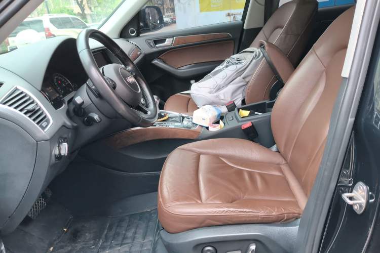 Used Audi Q5 2017 40 TFSI Comfort Model Left Front Seat