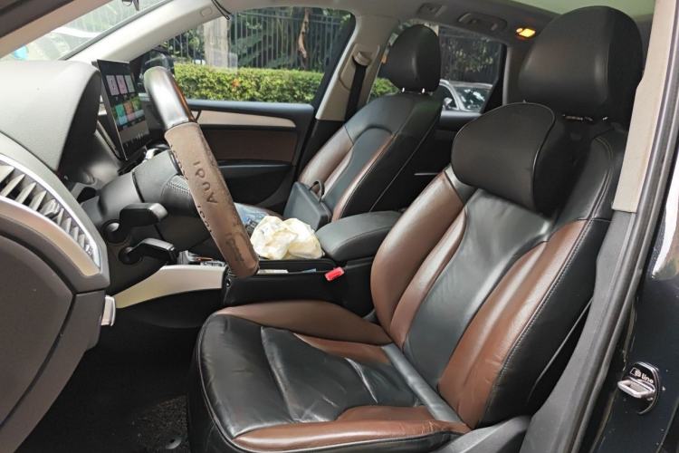 Used Audi Q5 2017 Plus 40 TFSI Technology Model Left Front Seat