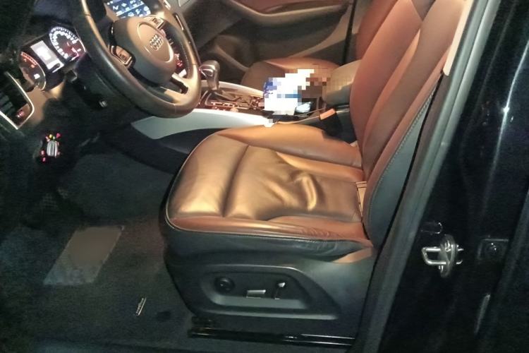 Used Audi Q5 2017 Plus 40 TFSI Technology Model Left Front Seat