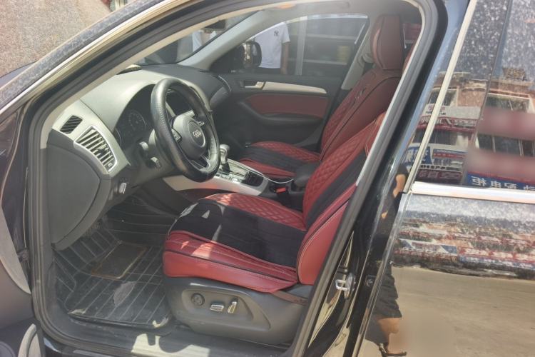 Used Audi Q5 2017 Plus 40 TFSI Technology Model Left Front Seat
