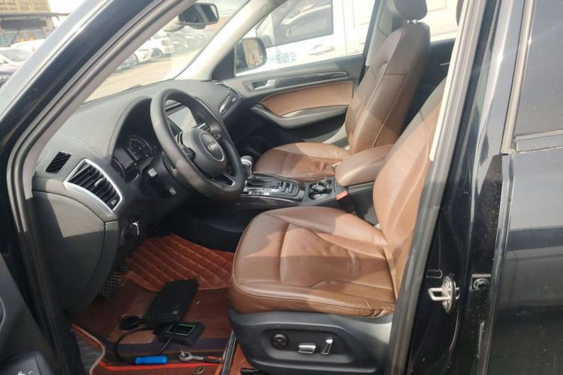 Used Audi Q5 2017 40 TFSI Technology Edition Left Front Seat