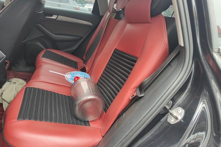 Used Audi Q5 2017 Plus 40 TFSI Ambition Model Left Rear Seat