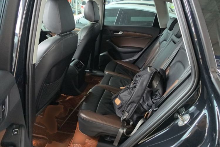 Used Audi Q5 2017 40 TFSI Technology Edition Left Rear Seat