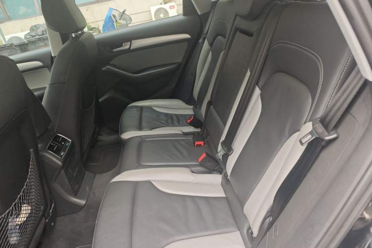 Used Audi Q5 2017 Plus 40 TFSI Technology Model Left Rear Seat