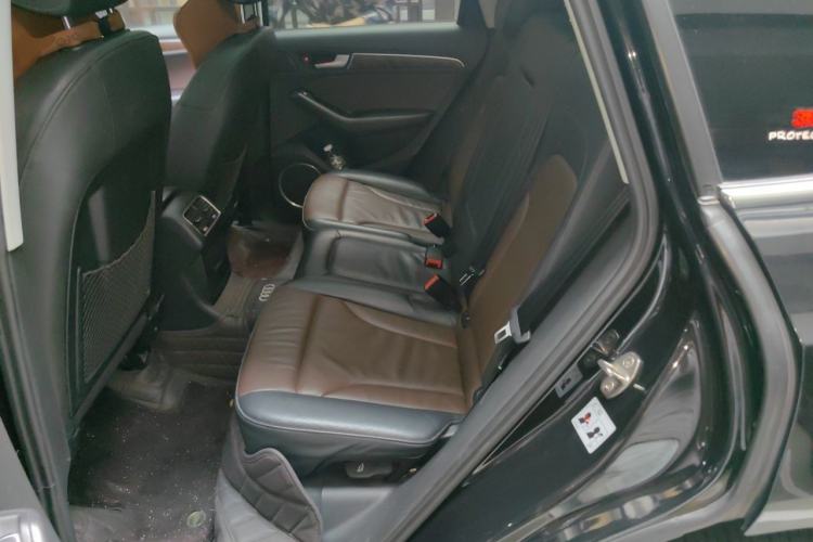 Used Audi Q5 2017 40 TFSI Comfort Model Left Rear Seat