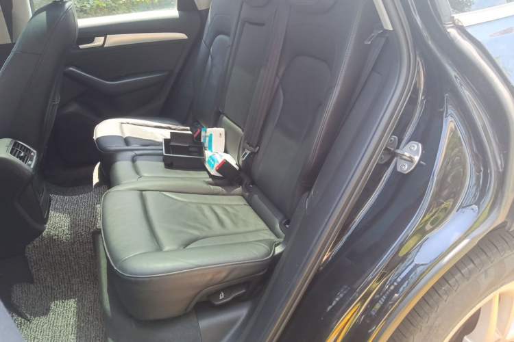 Used Audi Q5 2017 40 TFSI Technology Edition Left Rear Seat