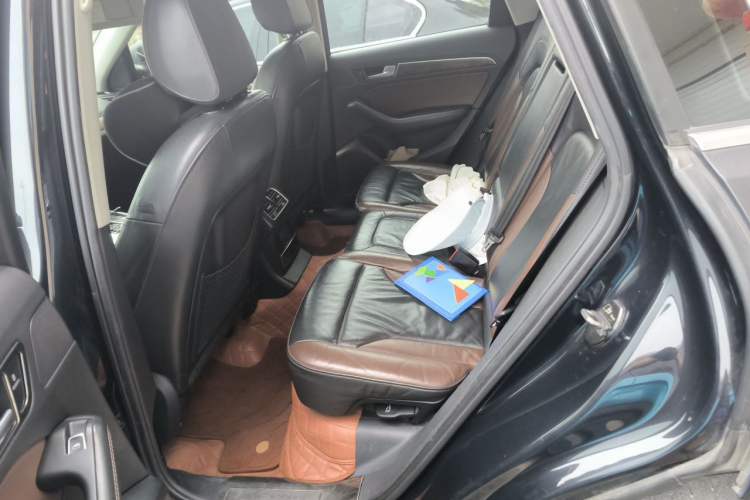 Used Audi Q5 2017 Plus 40 TFSI Technology Model Left Rear Seat
