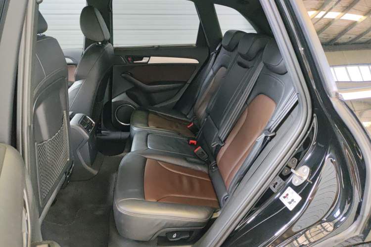 Used Audi Q5 2017 SQ5 3.0 TFSI quattro Left Rear Seat