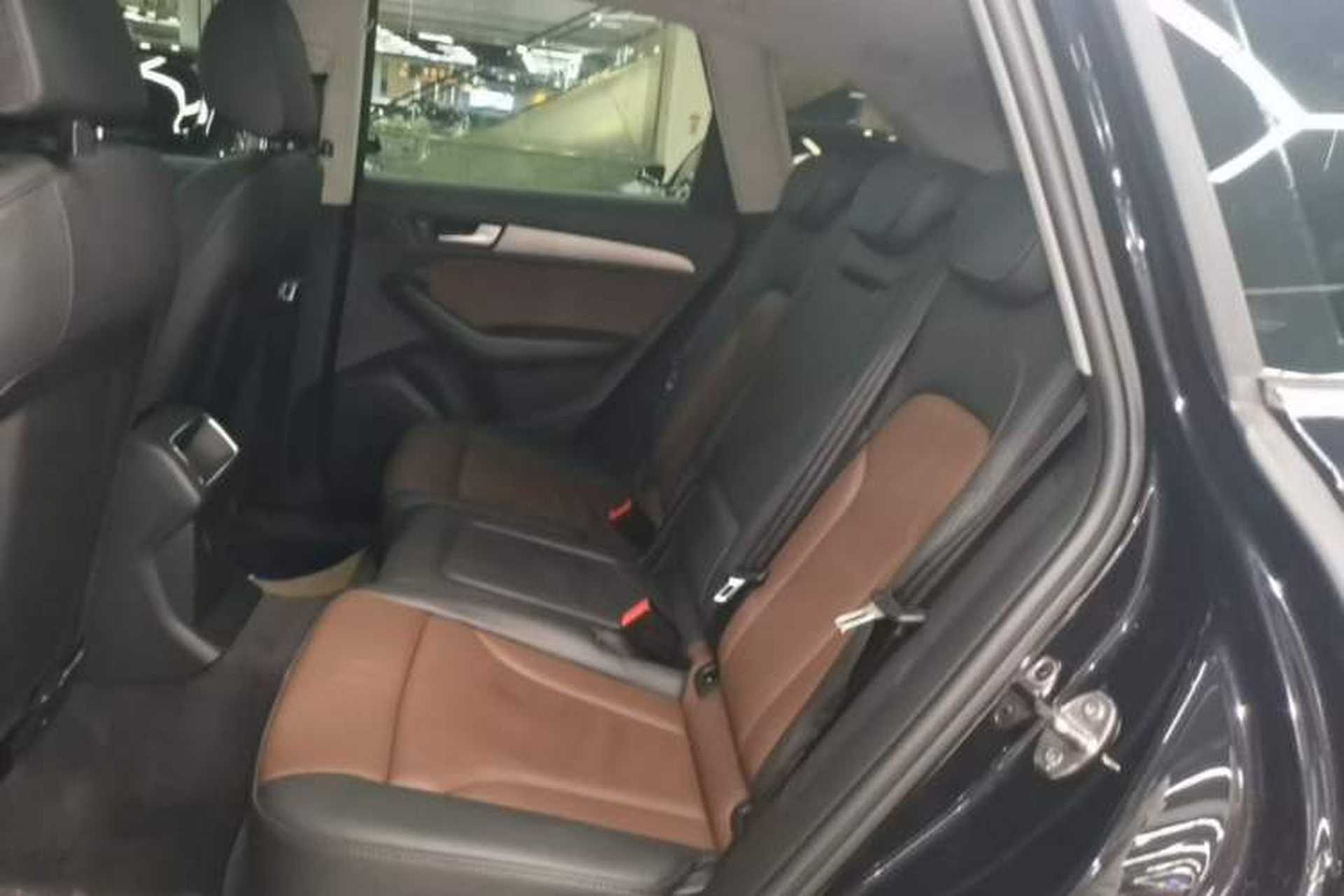 Used Audi Q5 2017 40 TFSI Ambition Edition Left Rear Seat