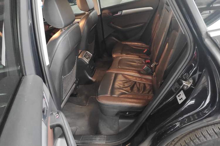 Used Audi Q5 2017 Plus 40 TFSI Technology Model Left Rear Seat