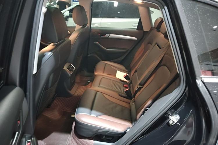 Used Audi Q5 2017 Plus 40 TFSI Technology Model Left Rear Seat
