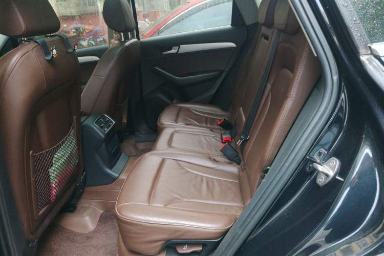Used Audi Q5 2017 40 TFSI Technology Edition Left Rear Seat