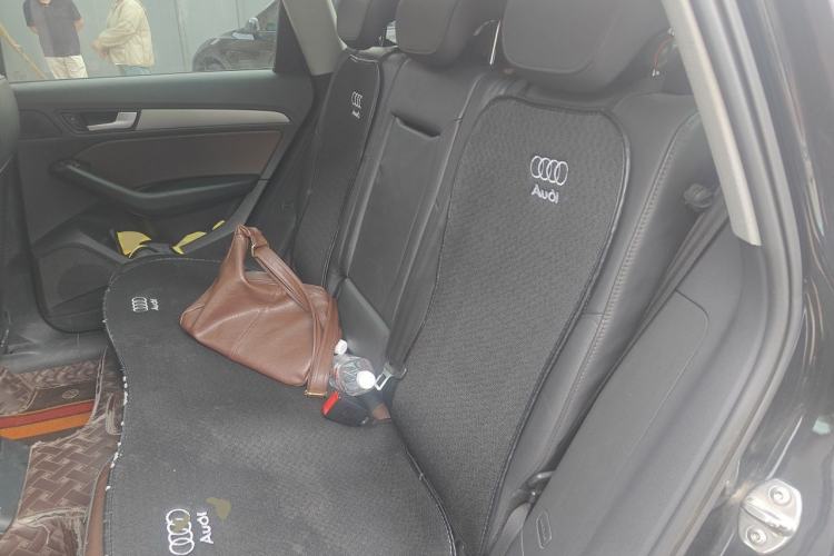 Used Audi Q5 2017 Plus 40 TFSI Ambition Model Left Rear Seat