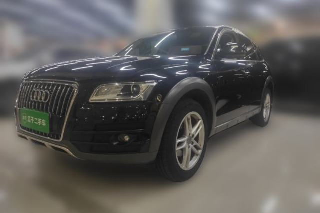 Used Audi Q5 2017 Plus 40 TFSI Technology Model