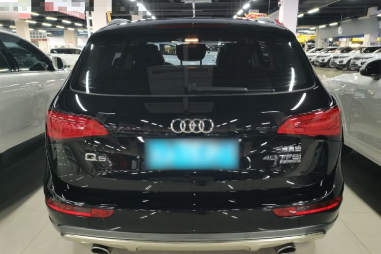Used Audi Q5 2017 Plus 40 TFSI Technology Model Rear