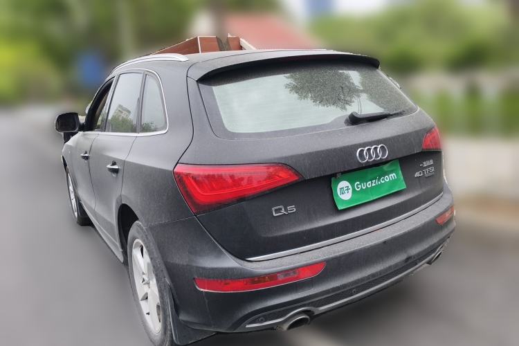 Used Audi Q5 2017 Plus 40 TFSI Ambition Model Rear Left 45 Deg