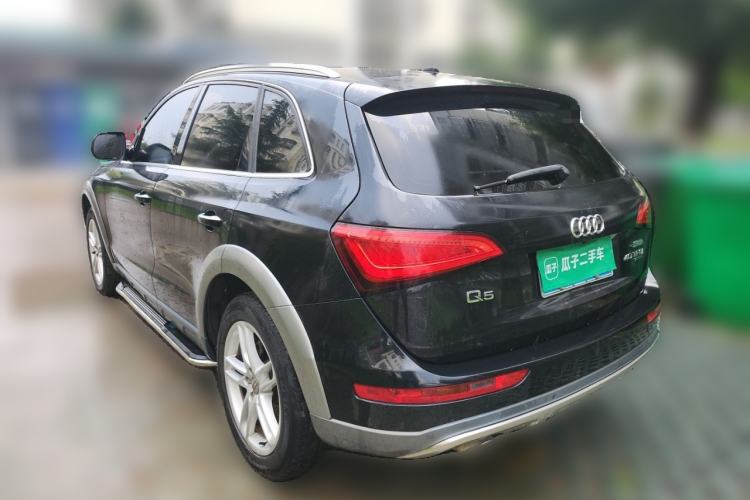 Used Audi Q5 2017 Plus 40 TFSI Comfort Model Rear Left 45 Deg