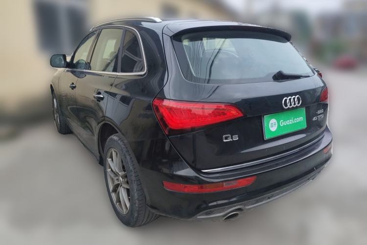 Used Audi Q5 2017 Plus 40 TFSI Ambition Model Rear Left 45 Deg