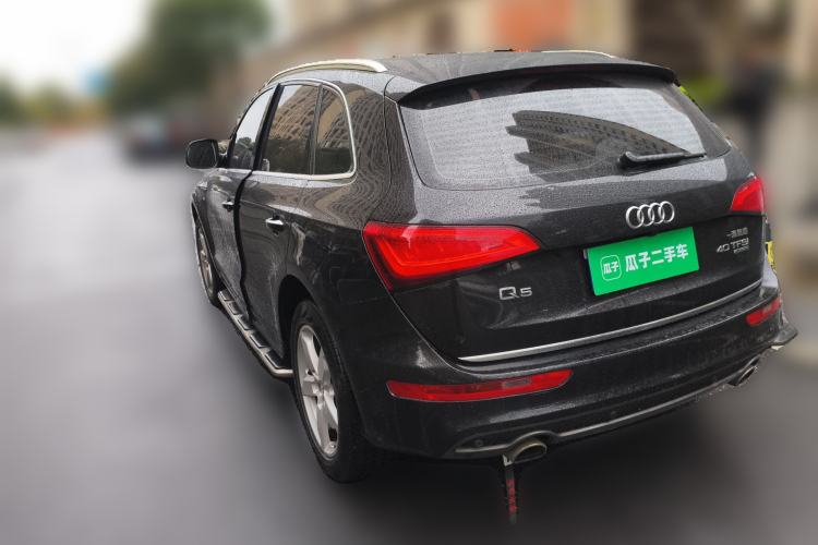 Used Audi Q5 2017 Plus 40 TFSI Ambition Model Rear Left 45 Deg