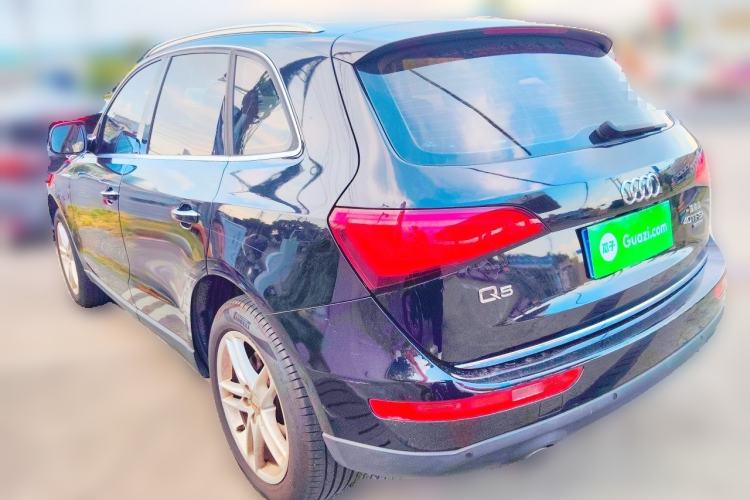 Used Audi Q5 2017 Plus 40 TFSI Ambition Model Rear Left 45 Deg