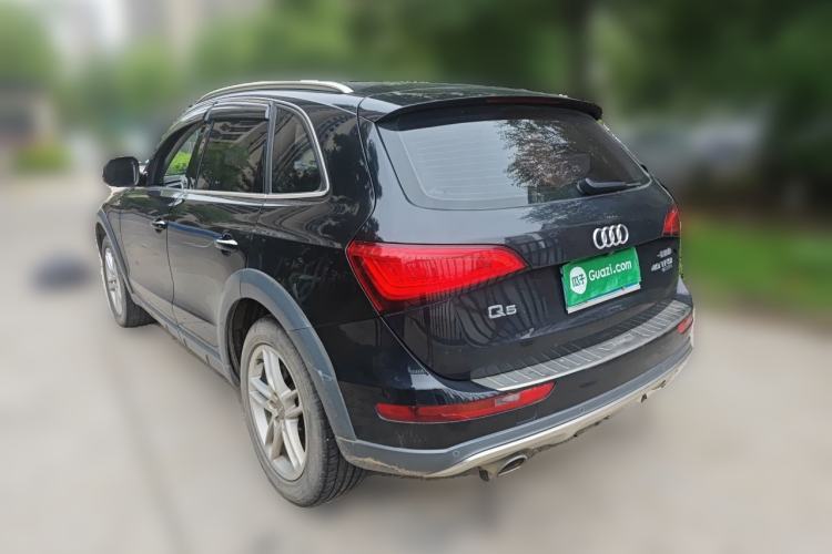 Used Audi Q5 2017 Plus 40 TFSI Technology Model Rear Left 45 Deg