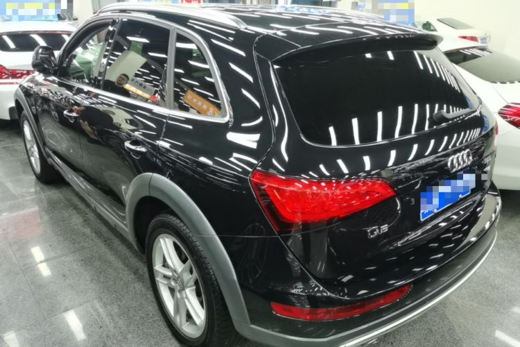 Used Audi Q5 2017 Plus 40 TFSI Technology Model Rear Left 45 Deg