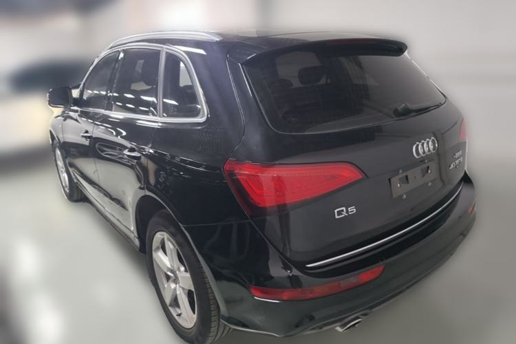 Used Audi Q5 2017 Plus 40 TFSI Ambition Model Rear Left 45 Deg