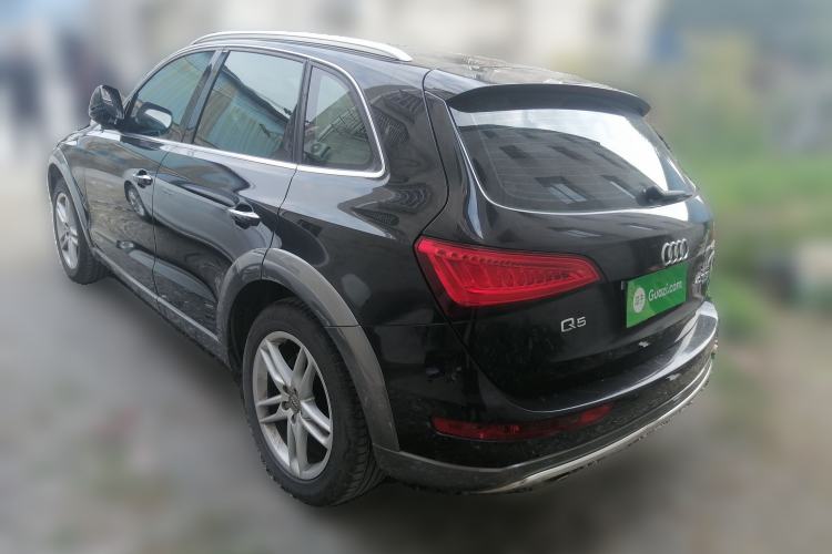 Used Audi Q5 2017 40 TFSI Technology Edition Rear Left 45 Deg